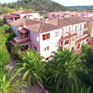 https://residence-sos-alinos.in-sardinia.net